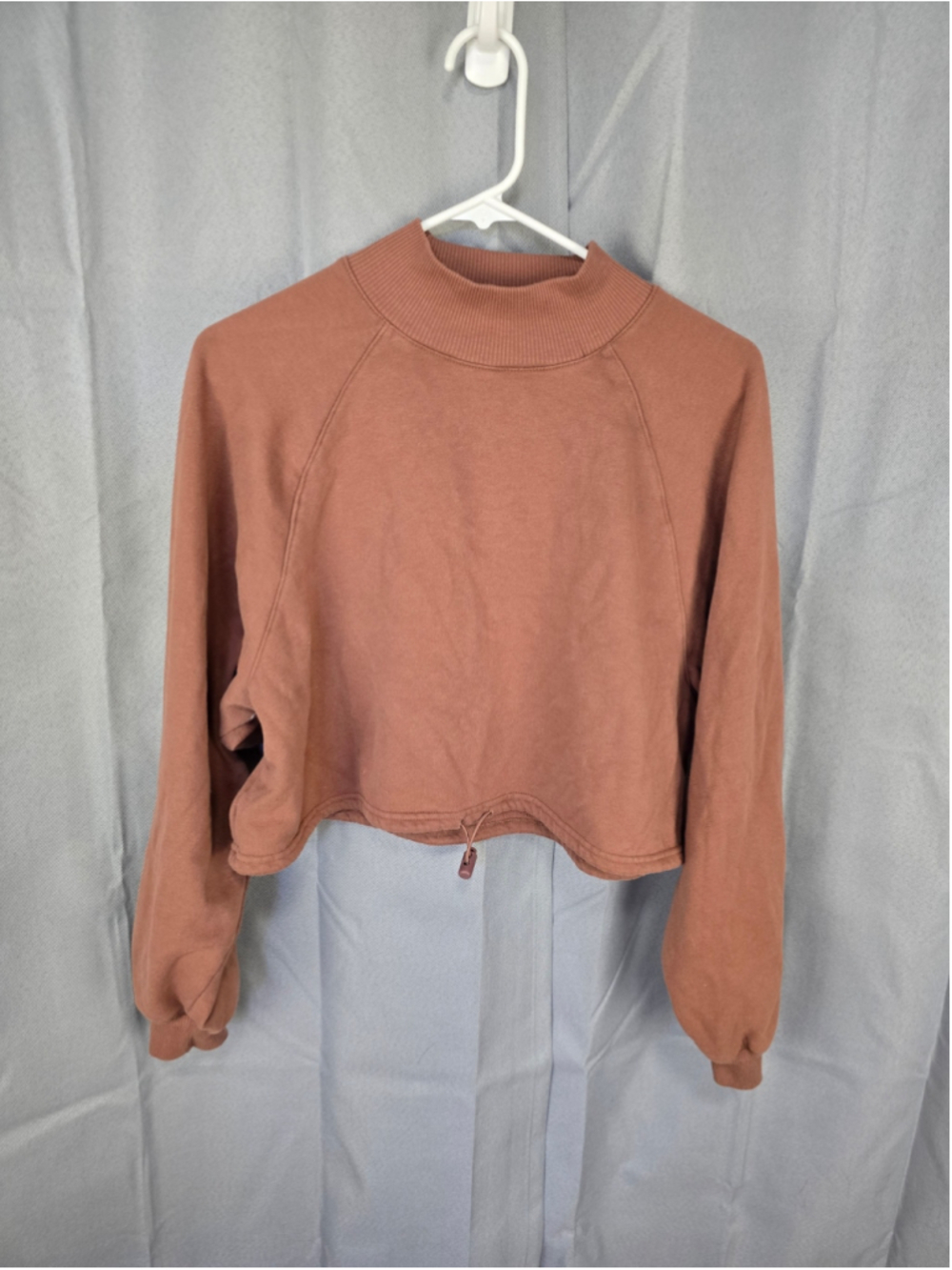 Women's Aeropostale Cropped Sweatshirt Brown Size M